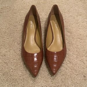 Nine West Croc-Embossed Brown Heels